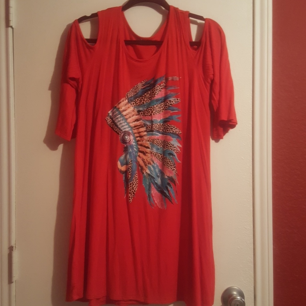 Cold shoulder tunic dress